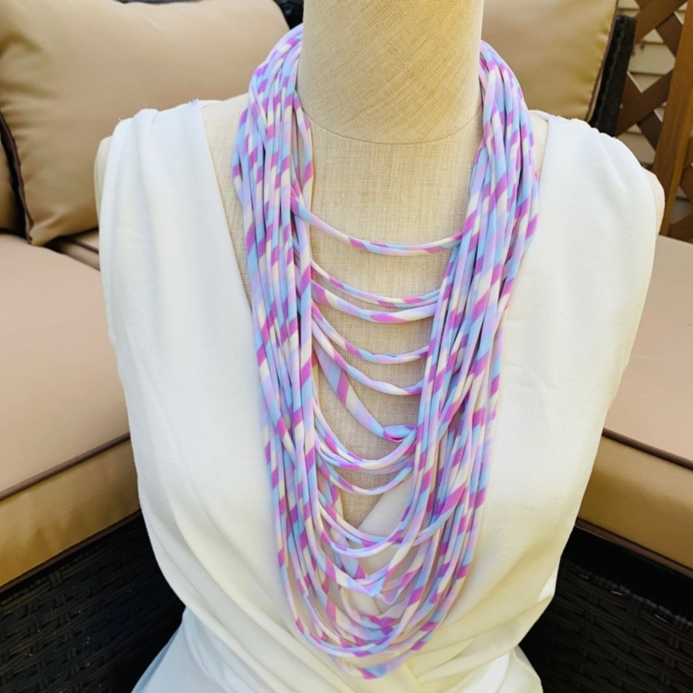 Adjustable t shirt necklace! handmade!